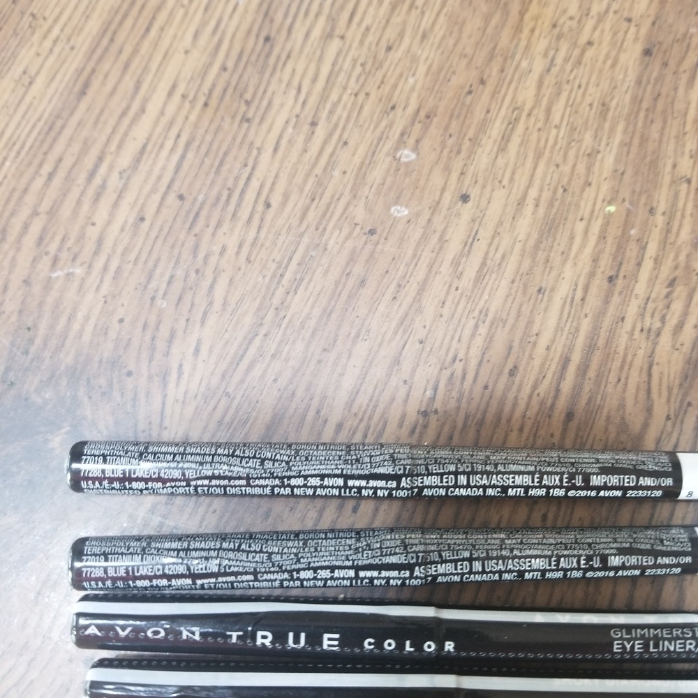 Avon Glimmersticks eye liner